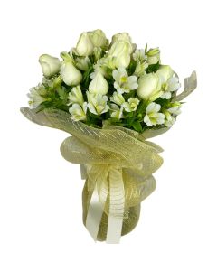 BUQUÊ 12 ROSAS BRANCAS NACIONAIS E ALSTROEMÉRIAS CONSTANZA